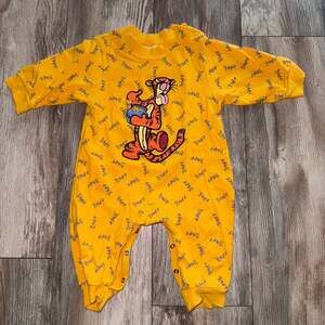 Vintage Disney Store Winnie The Pooh Tigger Embroider Romper Yellow 12 Months